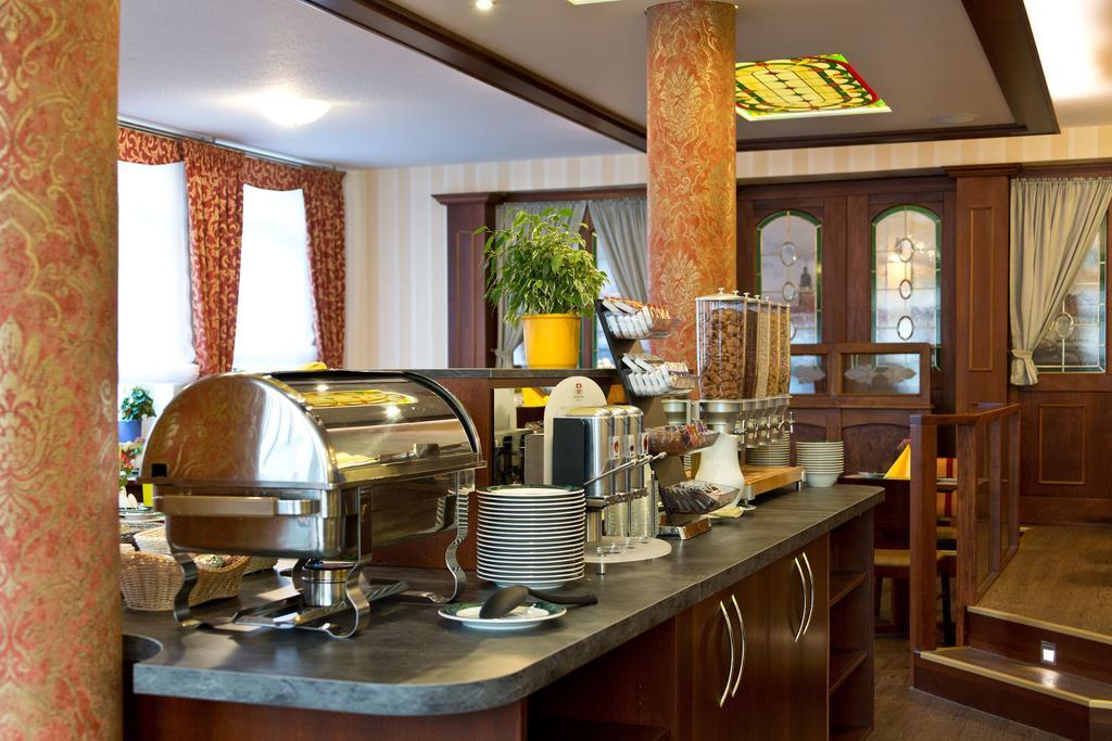 Hotel Fuer Dich Waren  Kültér fotó