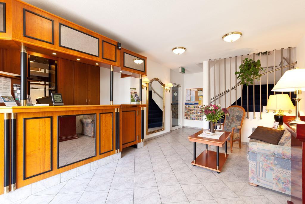 Hotel Fuer Dich Waren  Kültér fotó